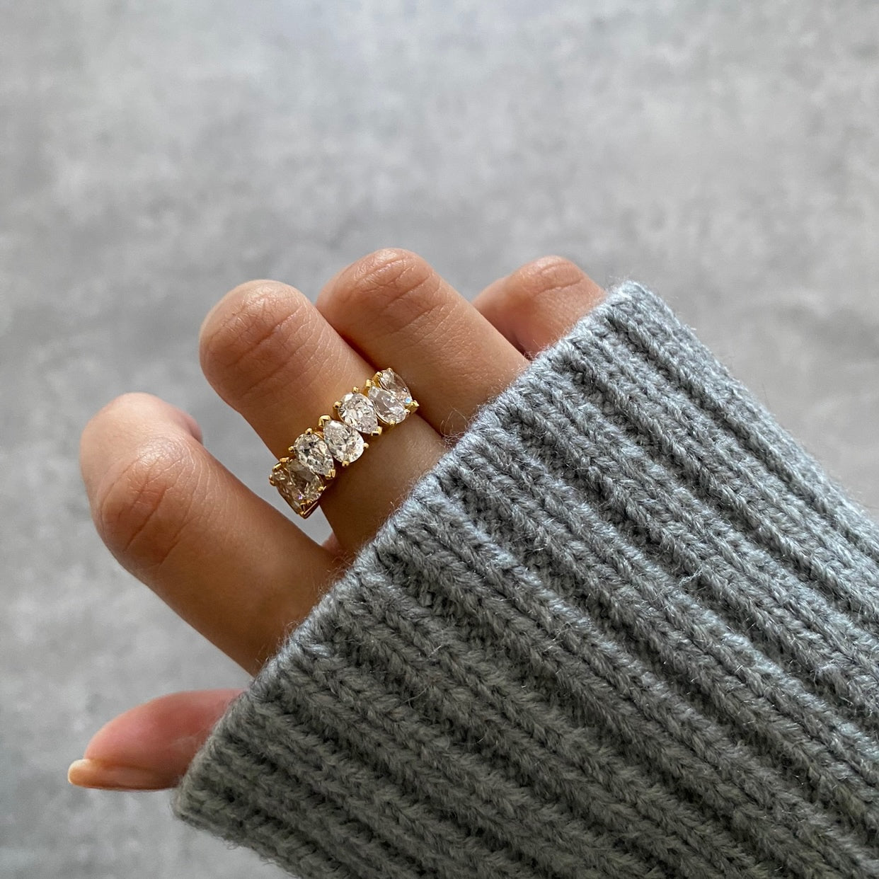 PEAR HALF ETERNITY RING