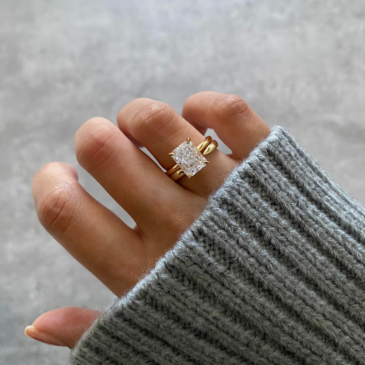 MONACO GOLD SOLITAIRE RING