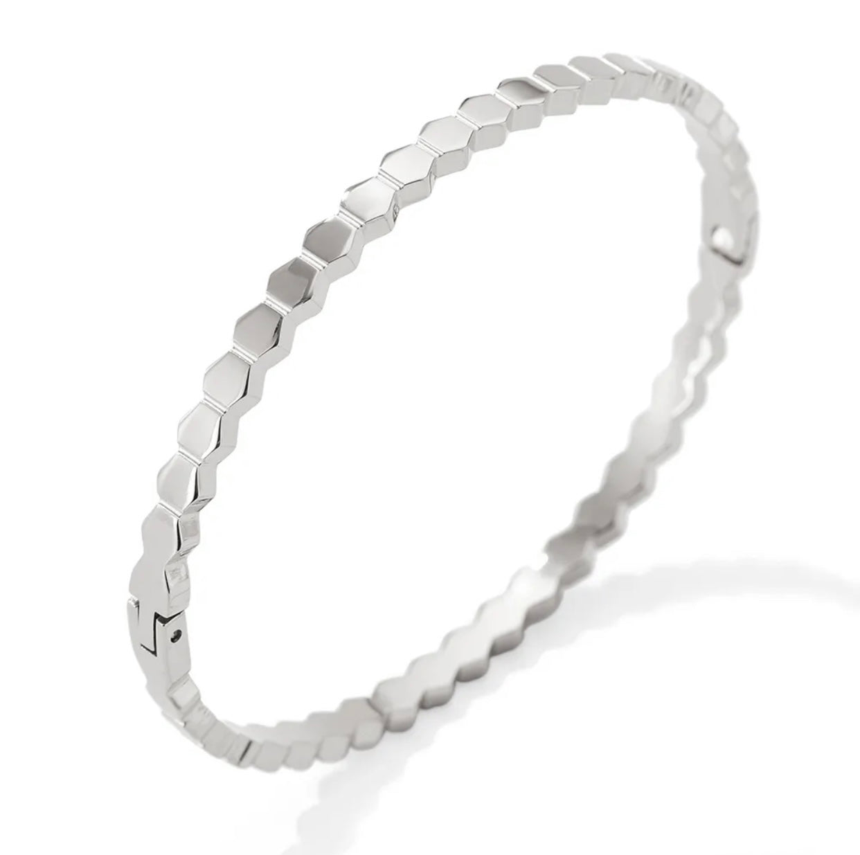 GAIA BANGLE