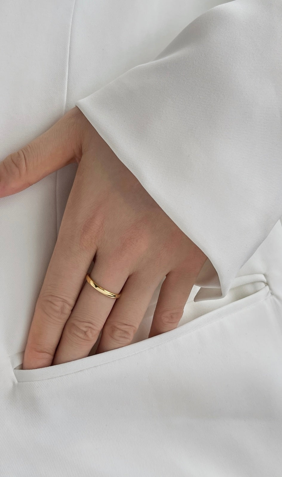 CLASSIC BAND RING - GOLD VERMEIL
