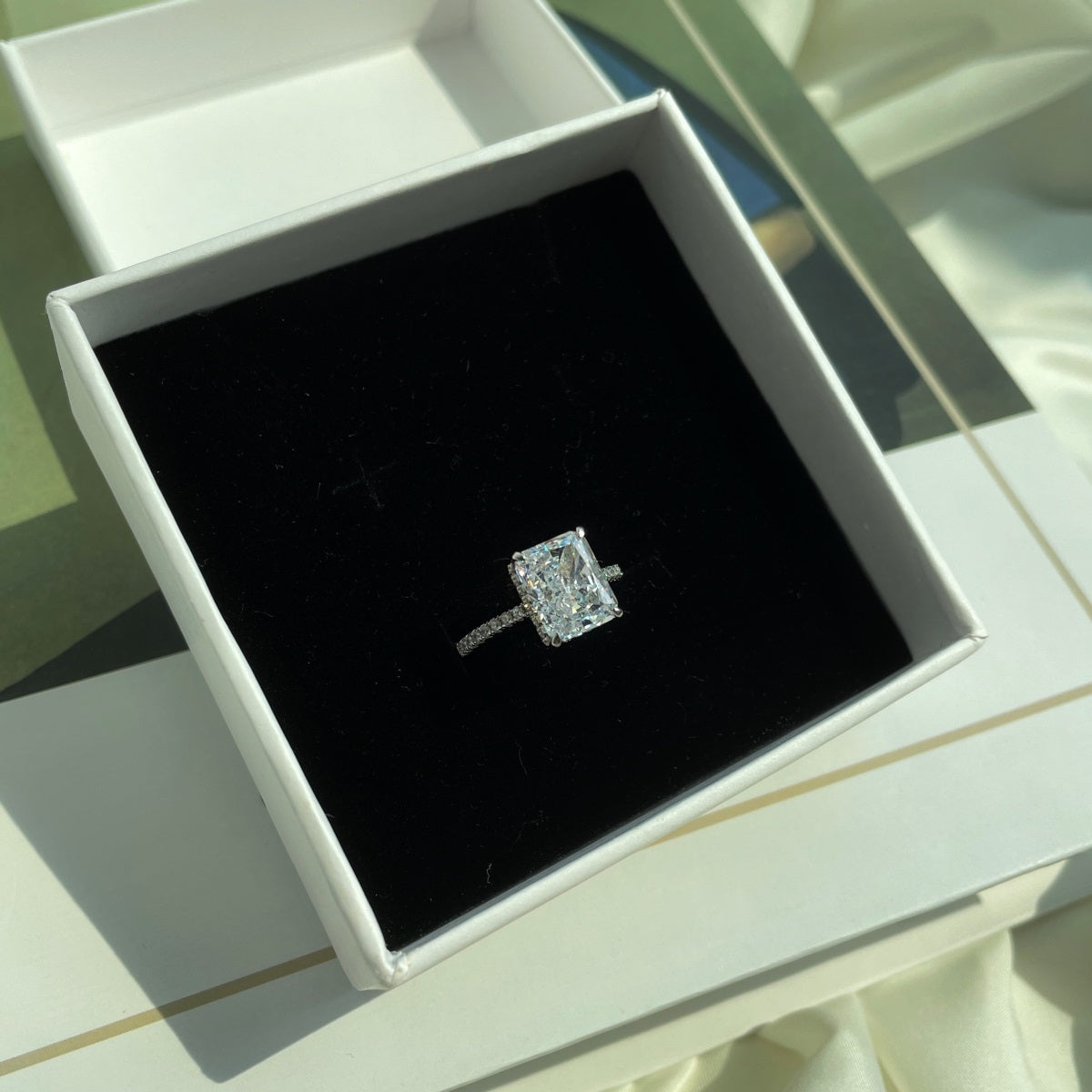 MONACO RING - DIAMOND